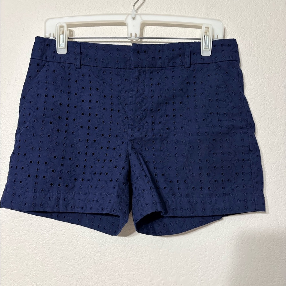 Banana Republic Dark Blue Cotton Eyelet Shorts Pockets, Belt Loops, Lined, 4”. 6
